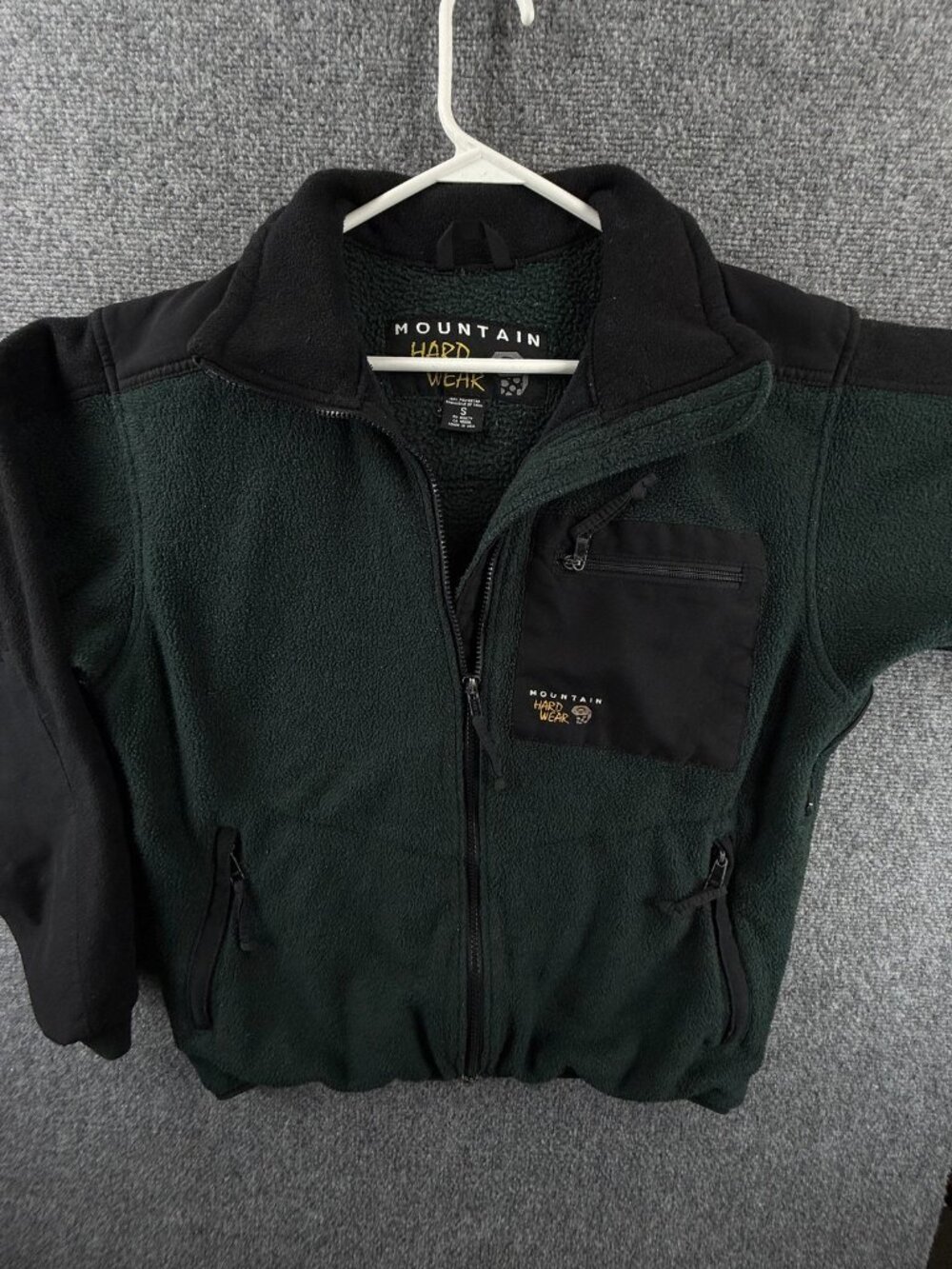 VTG Mountain Hardwear Mens Small Fleece Jacket Logo Green Polyester USA Outdoors